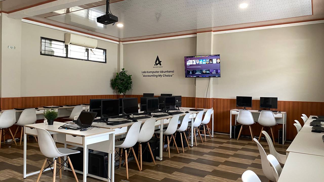 Gambar Laboratorium AK